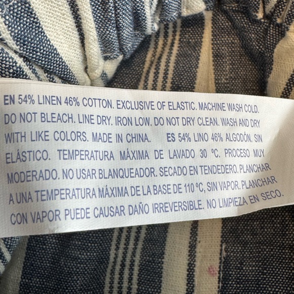 Forever 21 Blue and Cream Linen cotton blend Shorts NWT - Picture 5 of 5